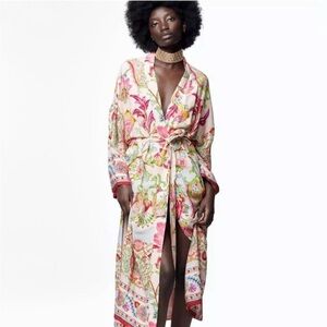 💕 ZARA printed kimono with belt floral robe NEW blogger favorite oversized